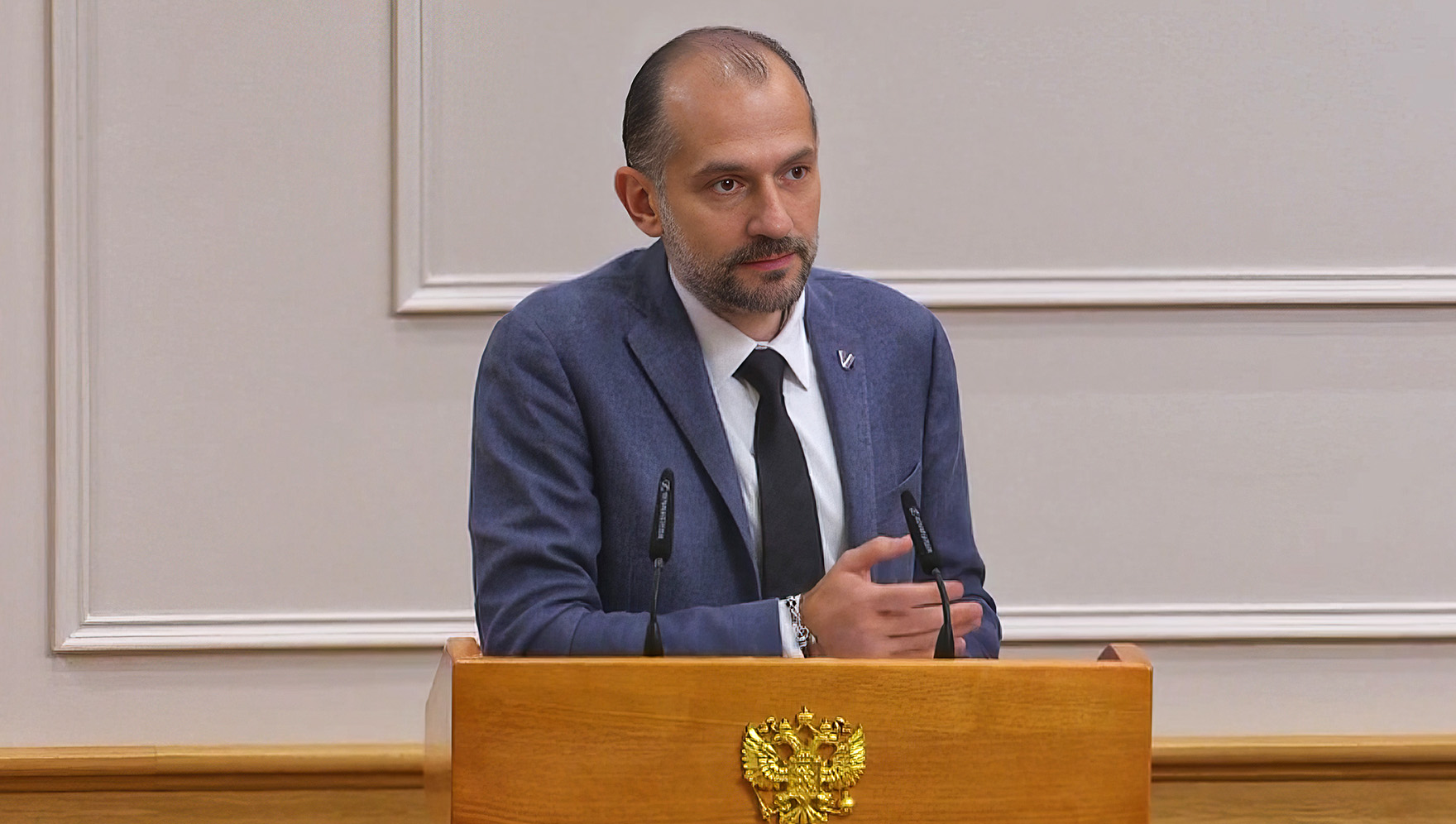 Букварьный перевод: сколько в России поддельных учебников